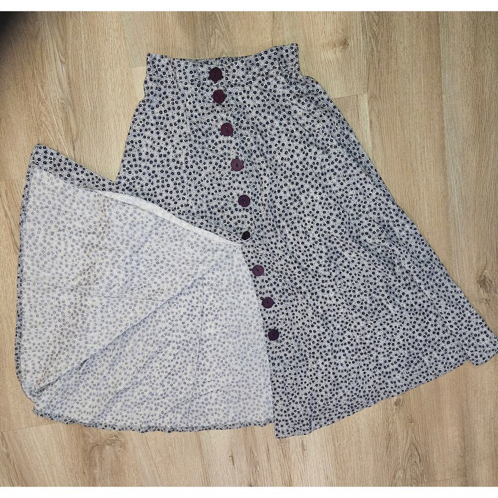 Vintage White and Navy Button Down Midi Skirt
